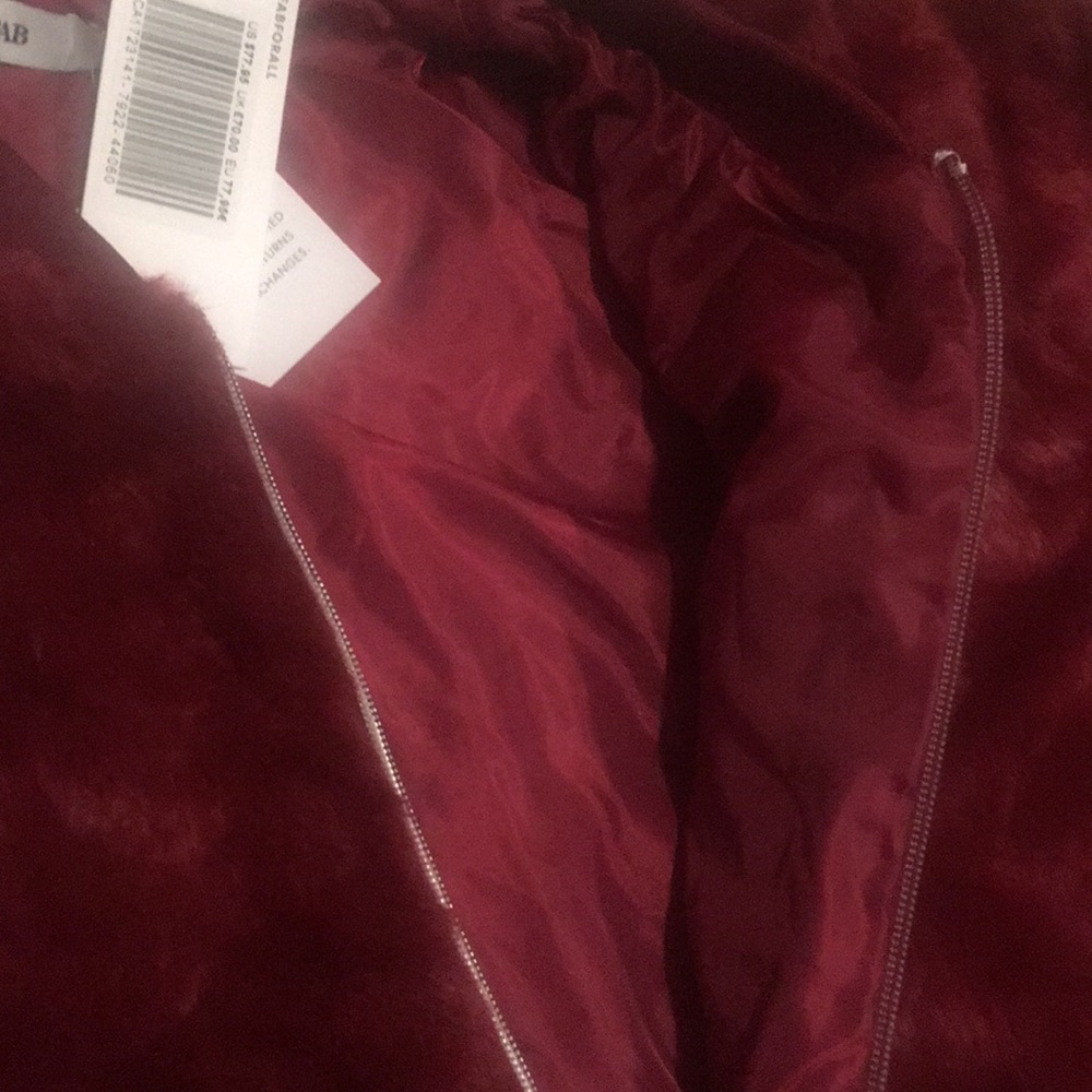 🎈SOLS justfab faux fur bomber jacket - Picture 3 of 8